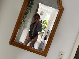 Lásd a HeyLina-hot teljes profilját