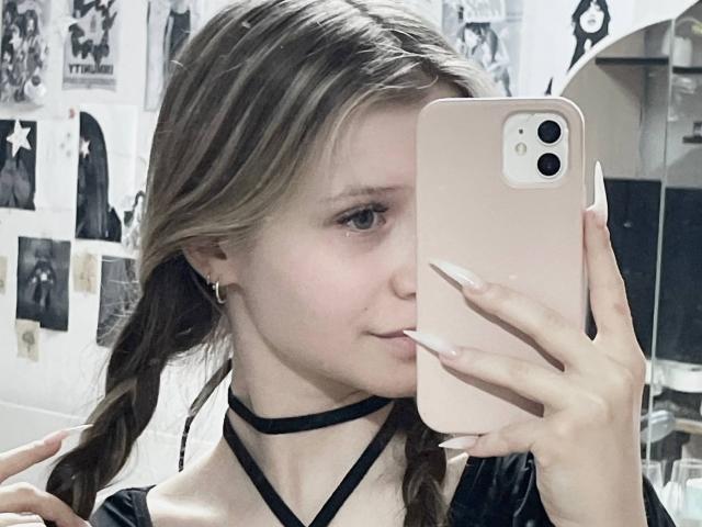 RaeleneRaya - сексуальная веб-камера в реальном времени - 30387245