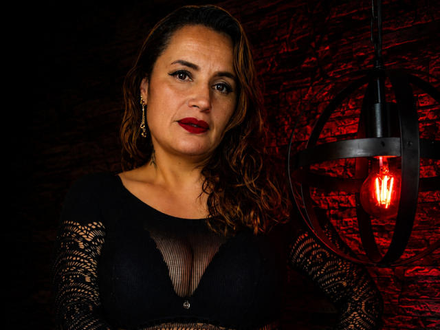 GoddessGiorgina - Live porn &amp; sex cam - 30390989