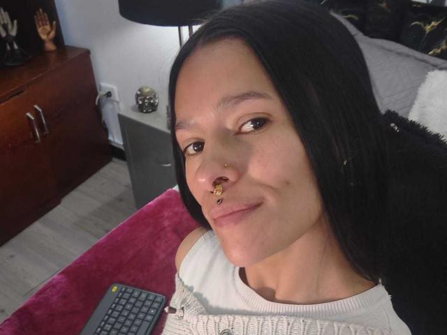 AmelieBlake - Live porn &amp; sex cam - 30394664