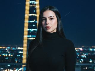 Ver la ficha detallada de IsabellaJames