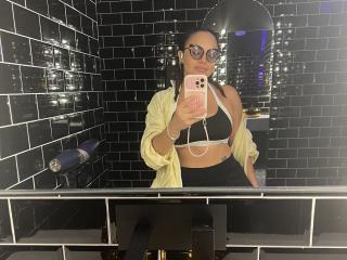 Lásd a GalaMalkova teljes profilját