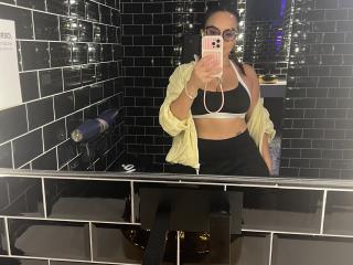 Lásd a GalaMalkova teljes profilját