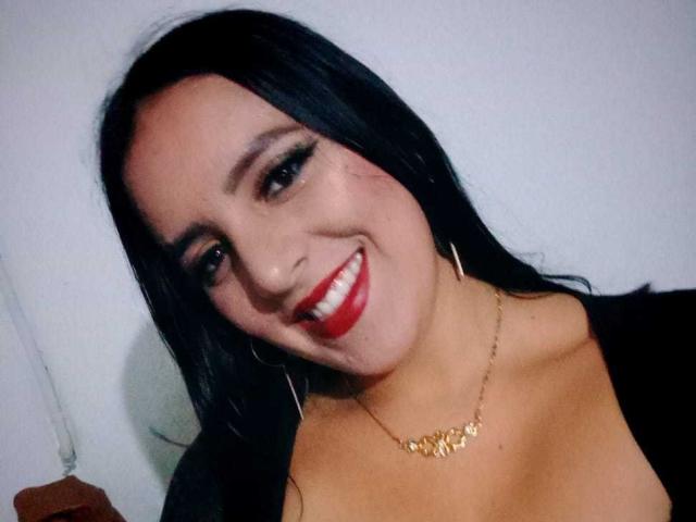 AlanaSantos - Élő pornó és szexkamera - 30402056