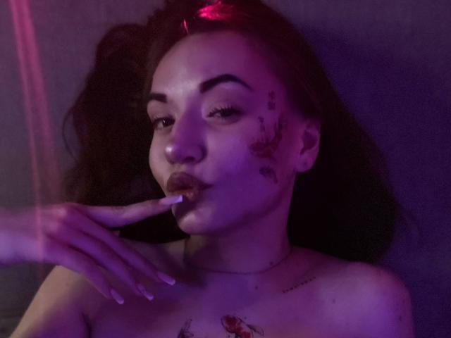 LelaTraverso - Live porn &amp; sex cam - 30408776