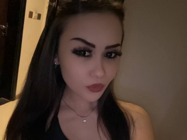LesleySpidle - Élő pornó és szexkamera - 30408926