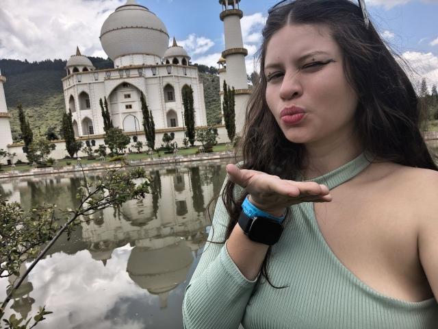 Esmaelda - Élő pornó és szexkamera - 30414944