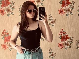 Lásd a KayleyHaze teljes profilját