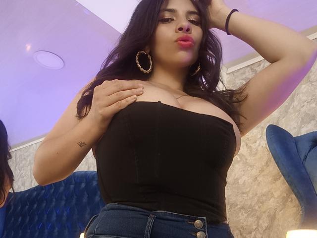 VioletaStone - Élő pornó és szexkamera - 30418604