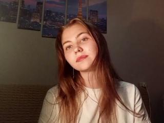 Lásd a TanyaTandus teljes profilját