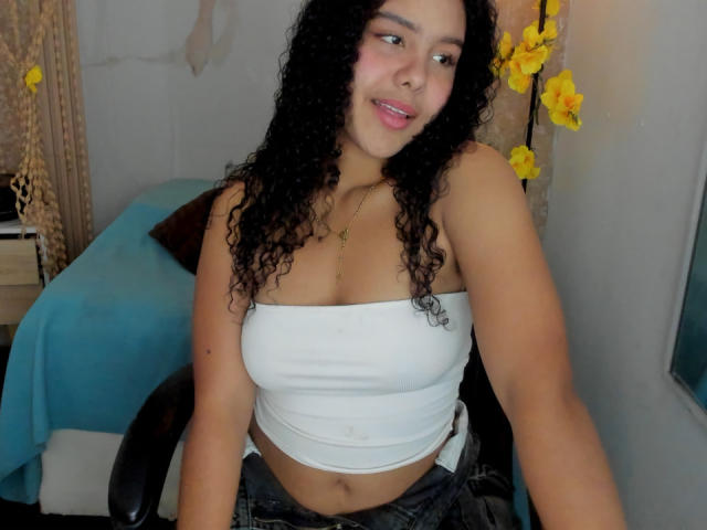 AriaVega - Live porn &amp; sex cam - 30427112