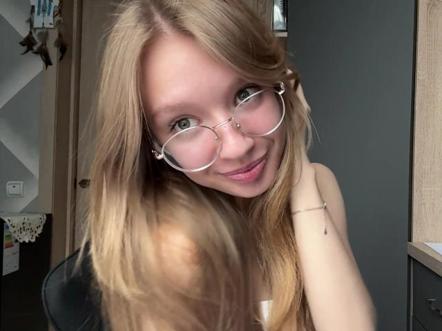 ColeneBeauharnois - Live porn &amp; sex cam - 30433259