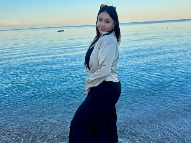 AdriannaGoldis - Live porn &amp; sex cam - 30434726