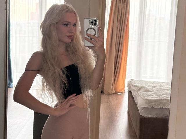 SheraSwayzer - Live porn &amp; sex cam - 30437669