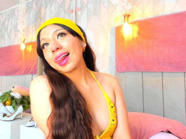 ZoeRedds - Live porn &amp; sex cam - 30438512