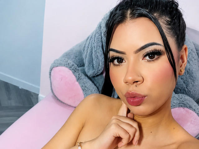 MichelleVixen - сексуальная веб-камера в реальном времени - 30442280