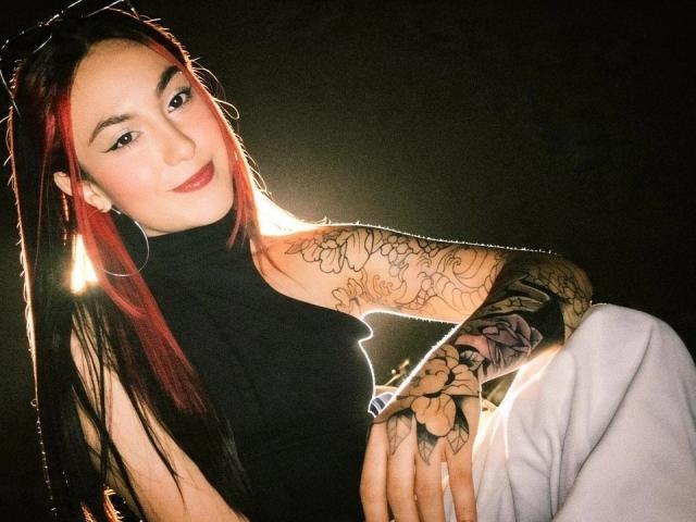 AmyStreetwise69 - сексуальная веб-камера в реальном времени - 30443459
