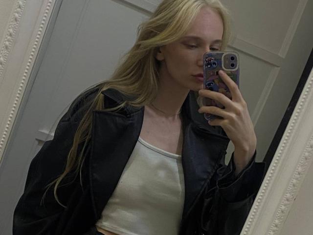 TimikaKoetter - Live porn &amp; sex cam - 30447806