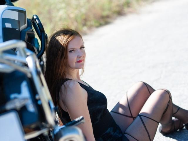 MeganPirs - Live porn &amp; sex cam - 30473270