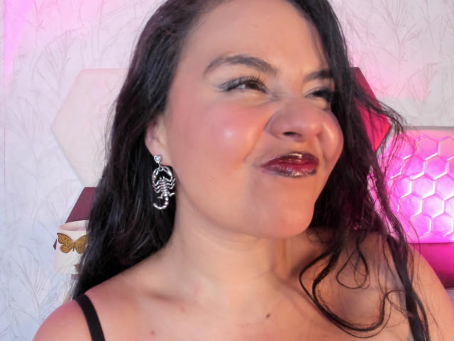 ArielleWilde - Live porn &amp; sex cam - 30485987