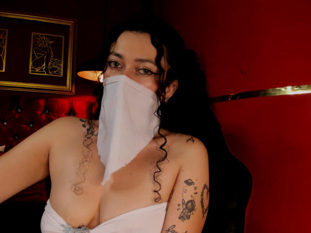 AlanaNaur - Live porn &amp; sex cam - 30486044