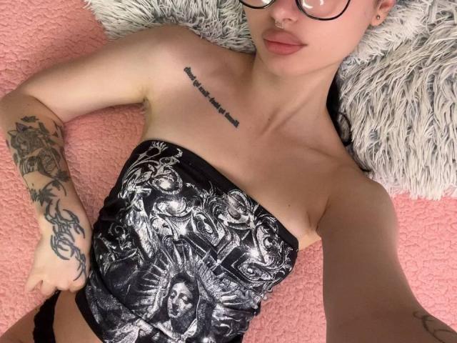 GlitchDoll - Camera khiêu dâm &amp; quyến rũ trực tiếp - 30488348