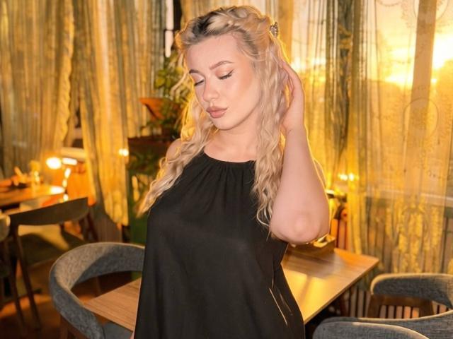 JoieGlasper - Live porn &amp; sex cam - 30493127