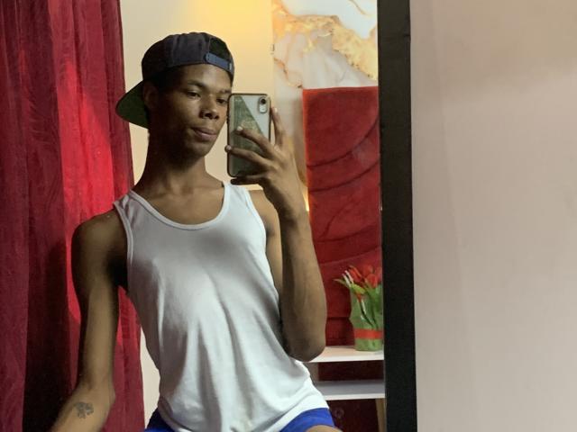 AndyCris - Live porn &amp; sex cam - 30500624