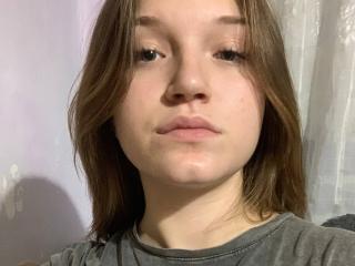 Ver la ficha detallada de KristinLory