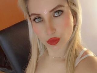 Ver la ficha detallada de GiuliaAddams
