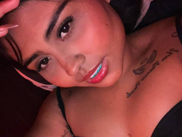 LuceroBe - Live porn &amp; sex cam - 30515129