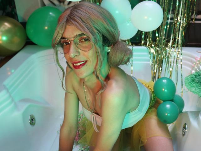 AllisonPearzon - Live porno og sexkamera - 30517772