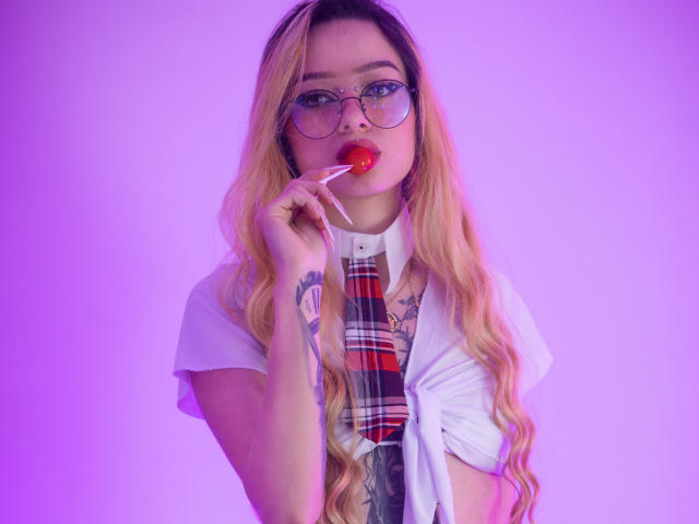 MiaValenttine - Live porn &amp; sex cam - 30519137
