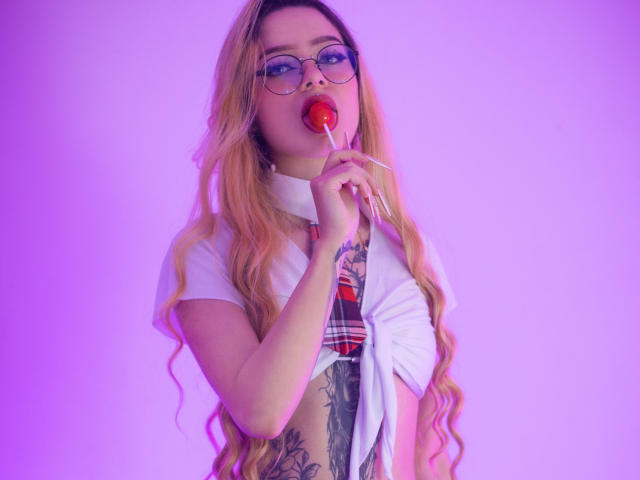 MiaValenttine - Live porn &amp; sex cam - 30519152