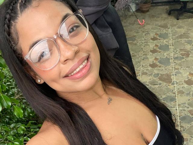 YazminJenner - Live porn &amp; sex cam - 30530567