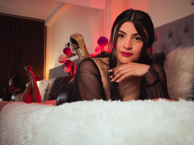 SaraWestt - Live porn &amp; sex cam - 30540290