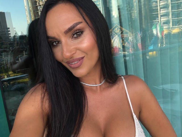 CrazyDeea69 - Live porn &amp; sex cam - 30550157