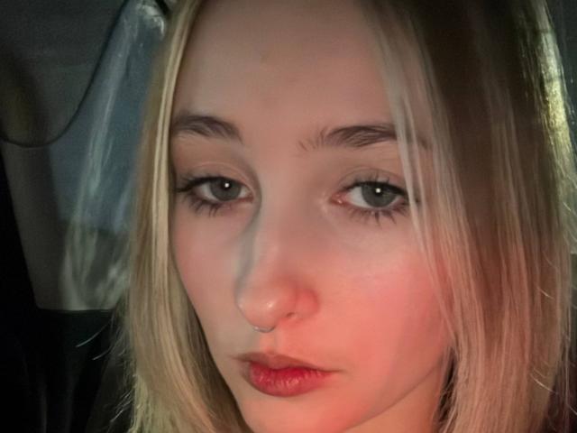 MarishaSchink - Live sex cam - 30557153