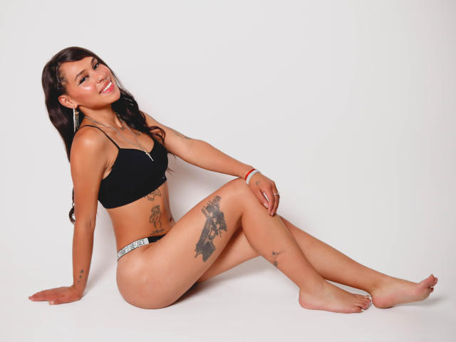 BonieBondss - Live porn &amp; sex cam - 30557747