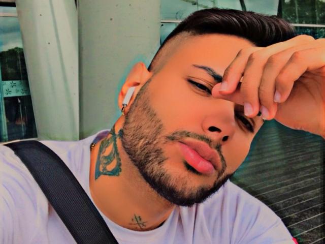 Aletargaryem - Live porn &amp; sex cam - 30560849