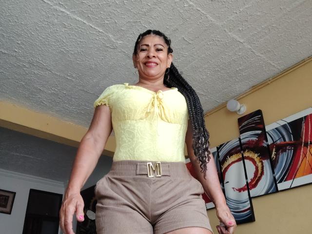 MaraRoberts - Live porn &amp; sex cam - 30566258