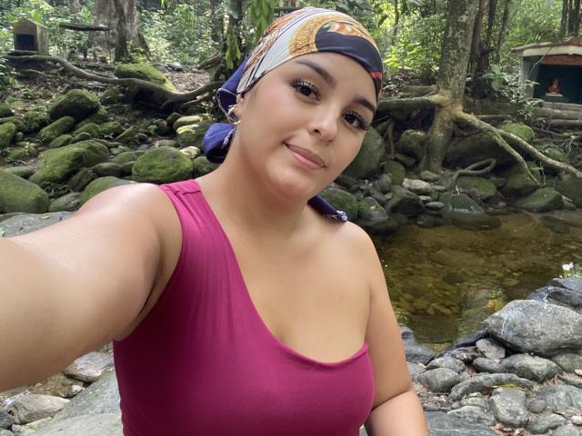 TalianaSquirt - Live porn &amp; sex cam - 30587102