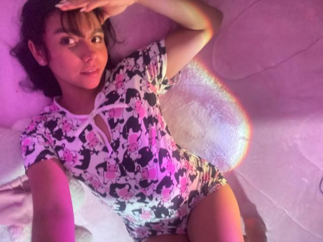 JuliaBennett - Live porn &amp; sex cam - 30595952