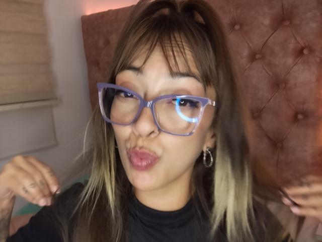 IsaChaud - Live porn &amp; sex cam - 30614519