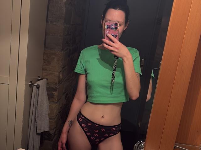JadeFrenchKiss - Live porn &amp; sex cam - 30614924