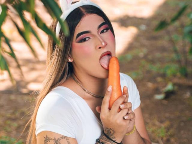 CamiRouxX - Live sex cam - 30623288