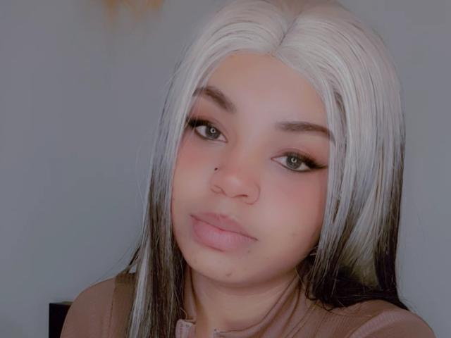 MidnightKelly - Live porn &amp; sex cam - 30627782
