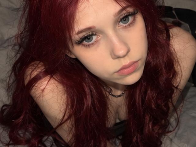 ElsaCaufield - Live porn &amp; sex cam - 30648455