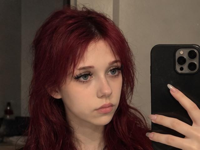 ElsaCaufield - Live porn &amp; sex cam - 30667337