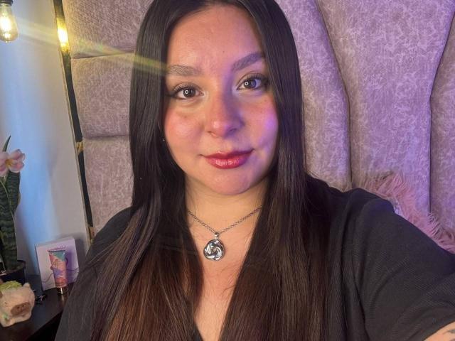 EmaJames - Live sex cam - 30672326
